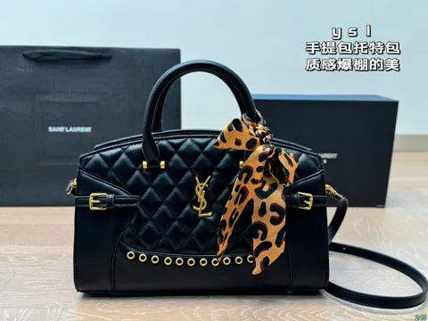 Yves Saint Laurent Tote