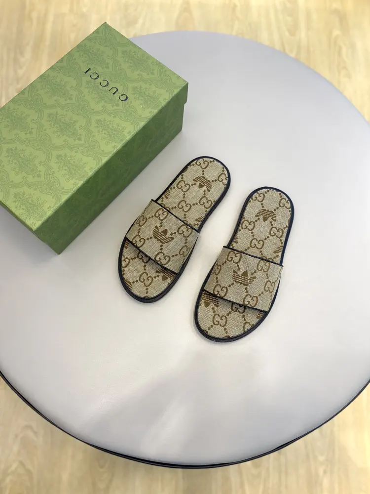 Gucci high-end men’s summer slippers