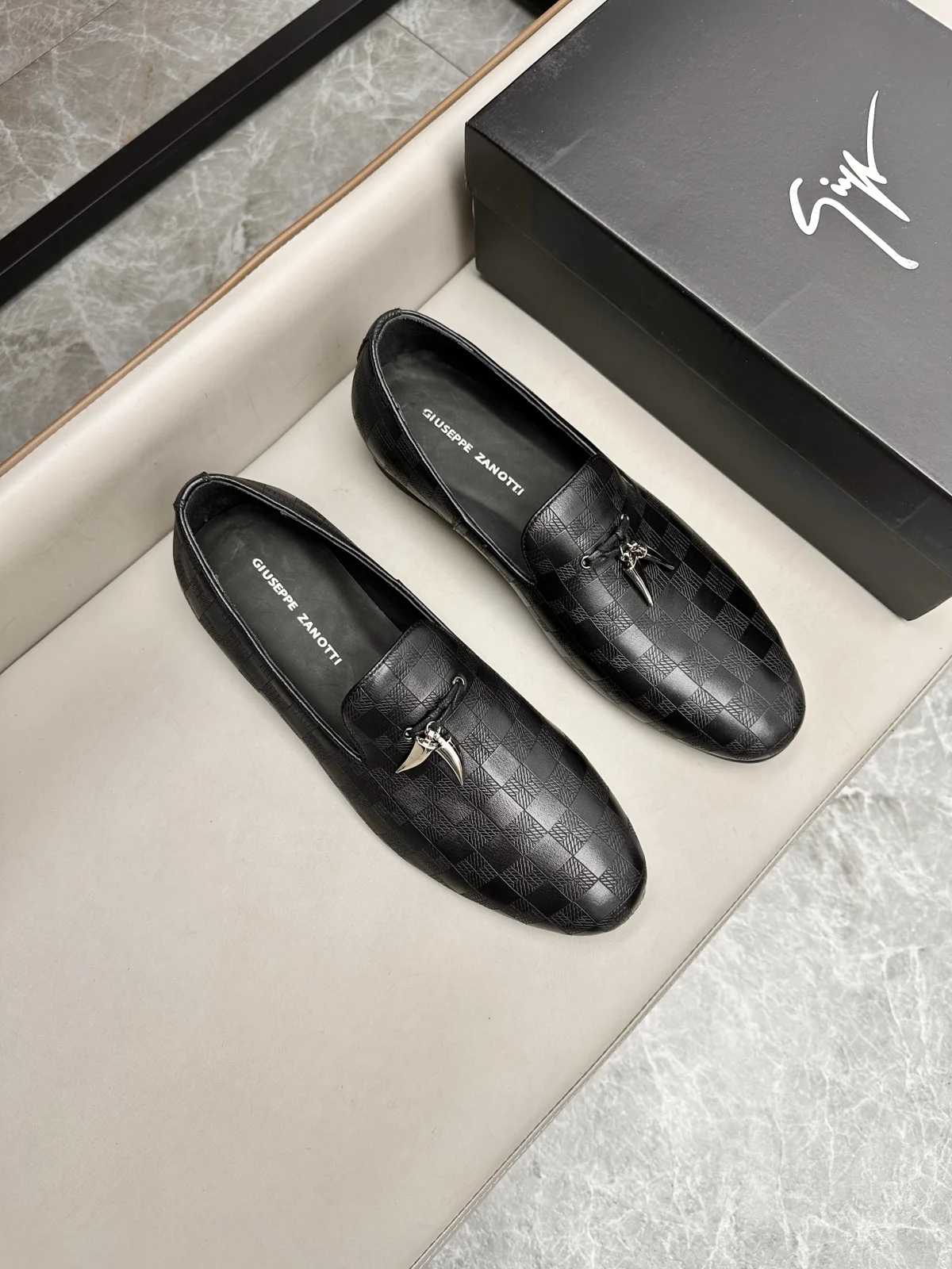 Giuseppe Zanotti classic men’s business leather shoes