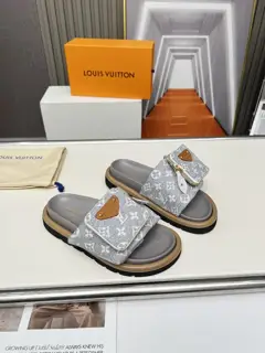 Louis Vuitton Spring and Summer New Slippers