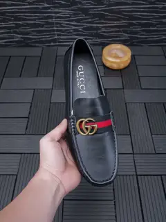 GUCCI doudou shoes ~ all seasons fashion shoes 》 Original from the counter