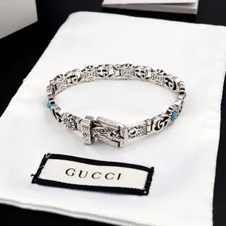 Gucci Daisy Belt Buckle Vintage Bracelet