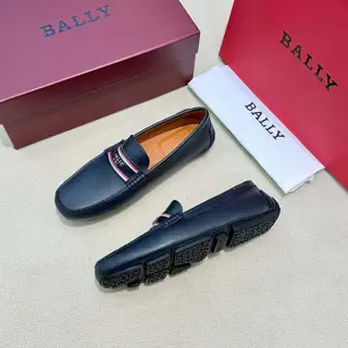 Bally men’s driving shoes feature a non-slip rubber sole and imported lychee cowhide