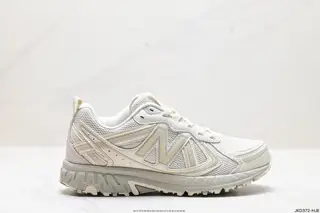 New Balance Retro Sports Running Shoes Men’s and Women’s Height-Increasing Daddy Shoes MT410SA5