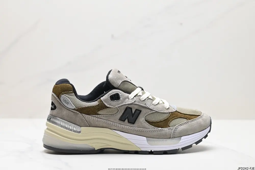 New Balance Jound × New Balance 992 Retro style upper M992J2