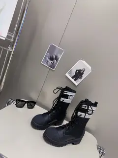 Dior embroidered shell toe thick-soled mid-boots
