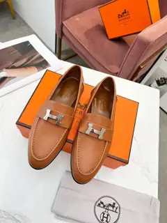 Hermes classic model