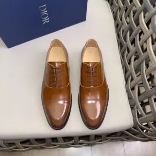 Dior Derby Shoes|Formal leather shoes with leather sole|Crafted with open-edge pearl