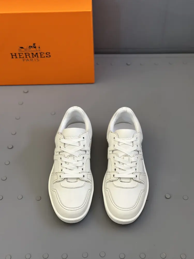Hermès – Lining: water-dyed cowhide Shoes