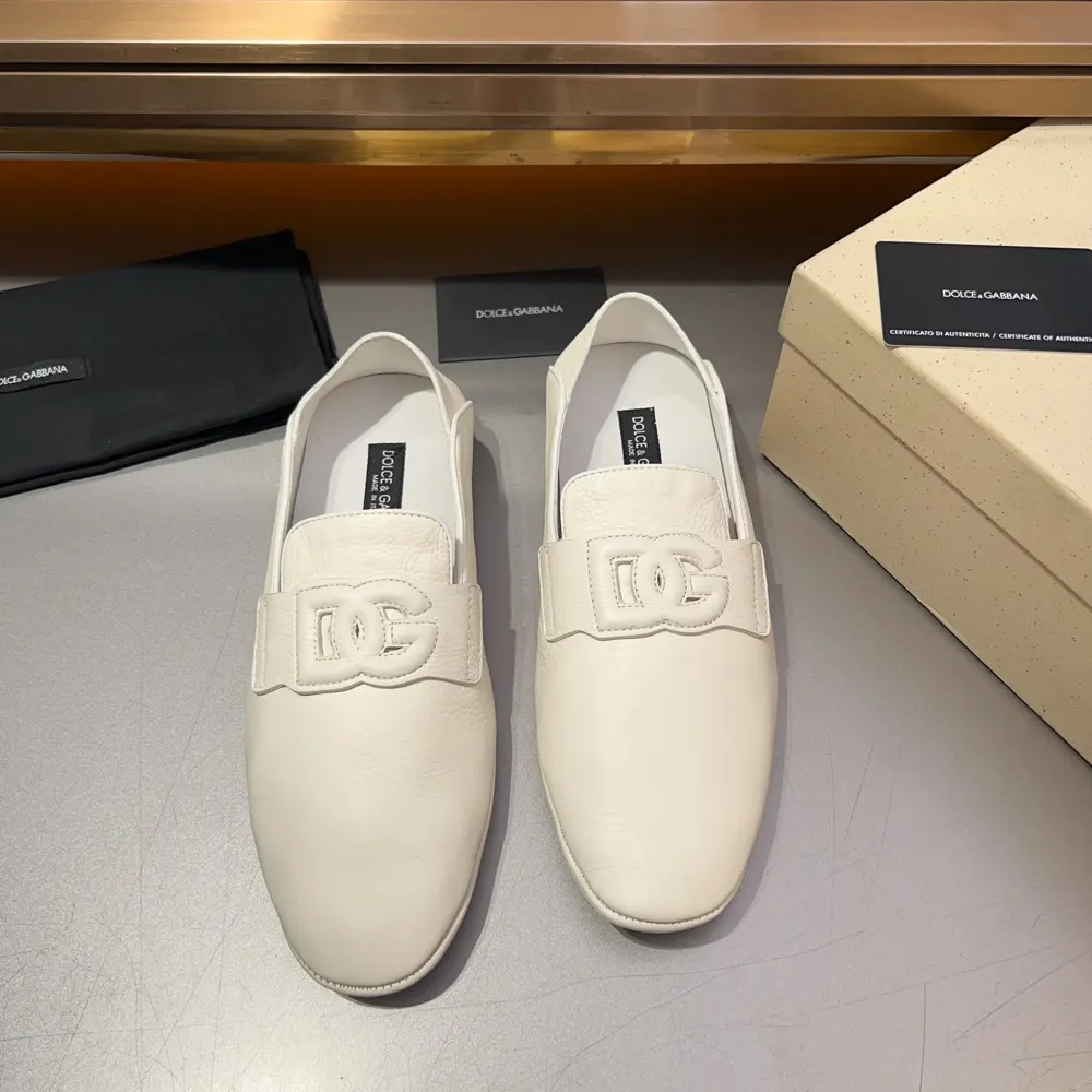 Dolce & Gabbana Men’s New Leather Loafers
