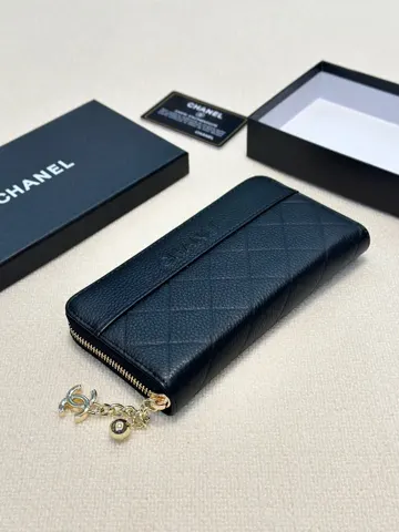 Chanel Wallet