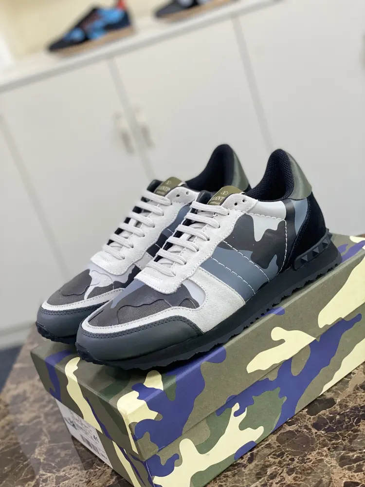 Valentino casual sports shoes