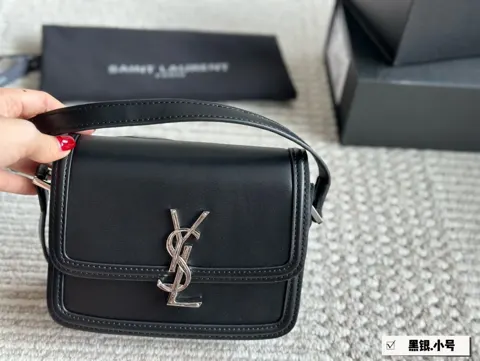 Yves Saint Laurent Bag
