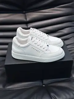 Chanel men’s casual sneakers