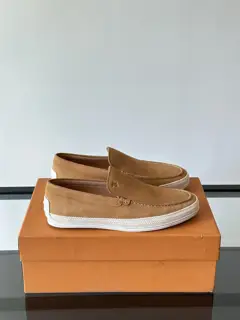 Tod’s Tod’s Men’s Loafers This loafer