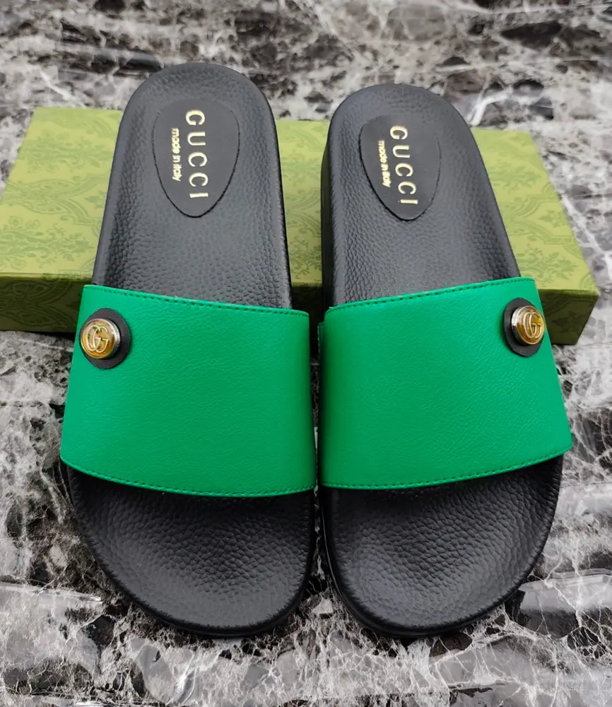 Gucci slippers