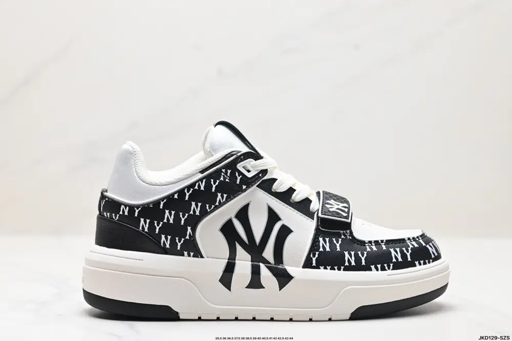MLB Chunky Liner New York Yankees Comfortable and versatile Heightened 3ASXLMB3N-50BKS