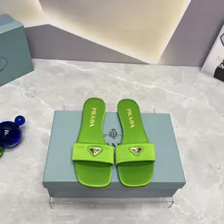 Prada’s latest hot-selling sandal series