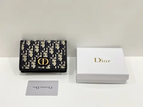 Dior Wallet