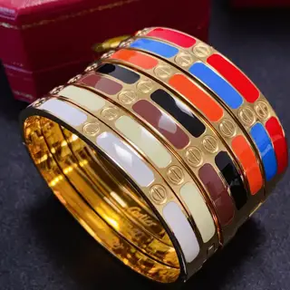 Cartier gold colored flat screwdriver bracelet Imported precision color-preserving 18k