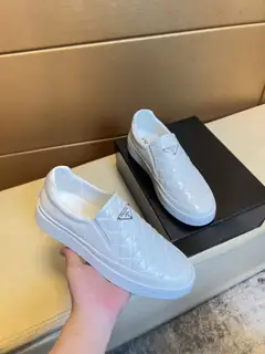 Prada casual shoes imported flying woven upper 1:1 replica.. fashionable and straightforward
