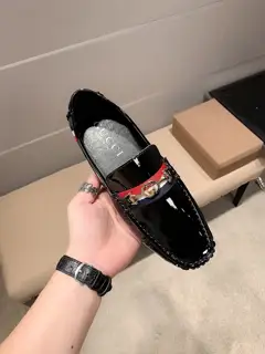 Gucci loafers with imported Spanish cowhide upper