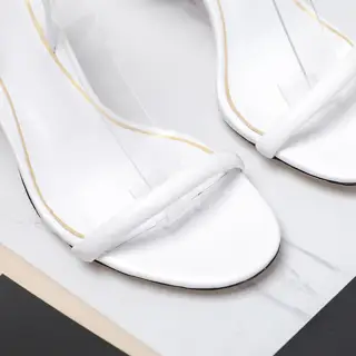 Valentino.2024s New Summer Valentino Women’s Rose Sandals