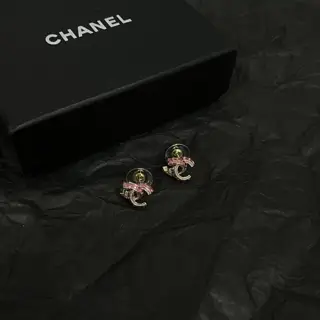 Chanel second-hand earrings