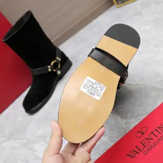 ss Autumn and Winter New Valentino Round Toe V Buckle Knight Boots
