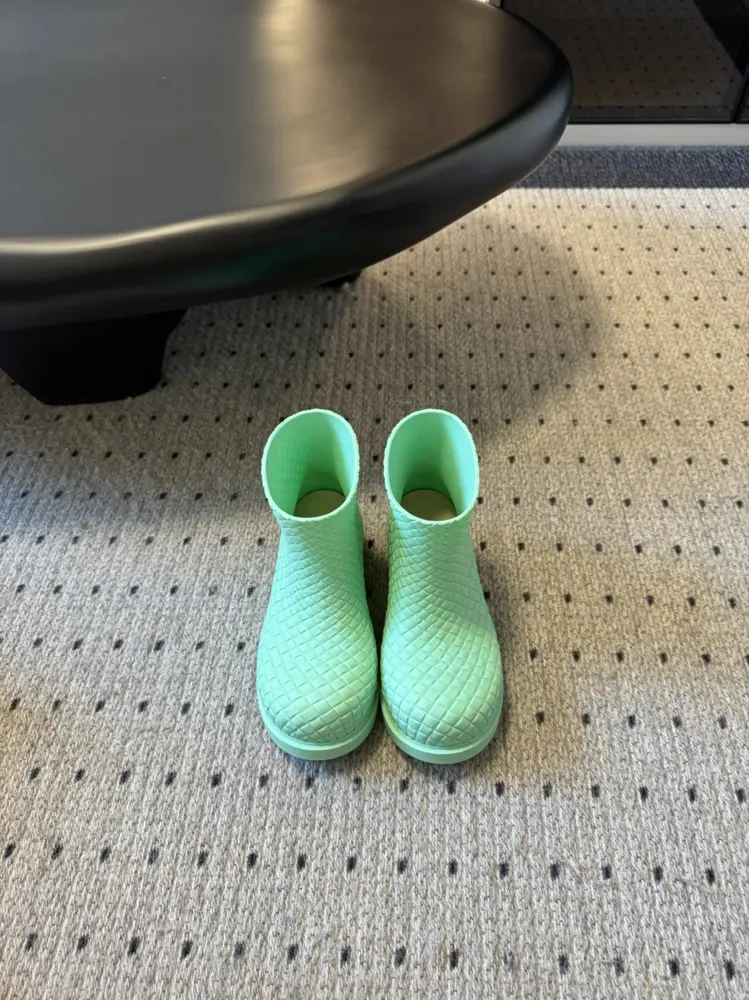 BOTTEGA VENETA woven rain boots