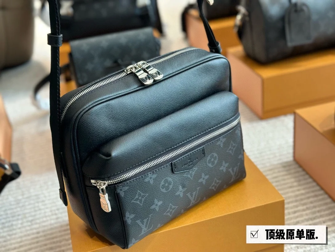 Louis Vuitton Bag