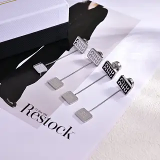 miumiu letter earrings