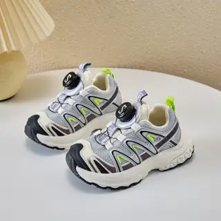 Salomon XT-Q series rotating button children’s shoes