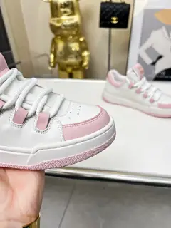 Miu Miu Miu This year’s hottest white shoes