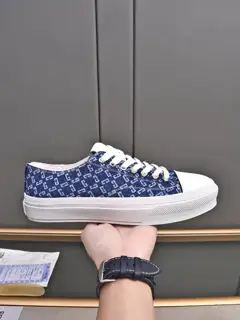 Givenchy low-top sneakers