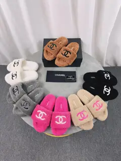 Chanel Thick-soled Furry Slippers Wool Slippers