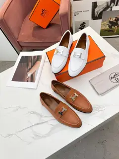 Hermes classic model