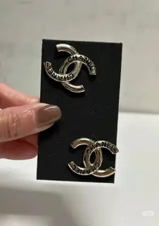 Chanel C earrings