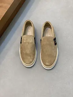 Tod’s Tod’s men’s leather loafers
