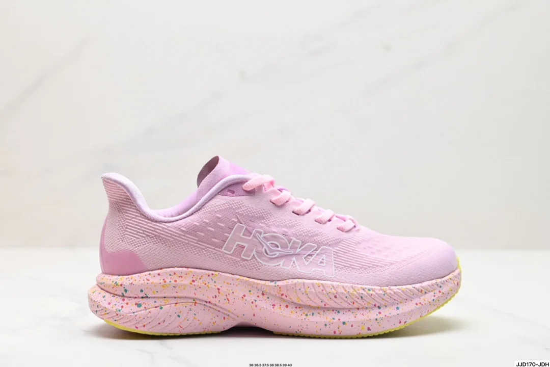 HOKA This brand comes from the Maori language of New Zealand. HOKA means earth 1147833
