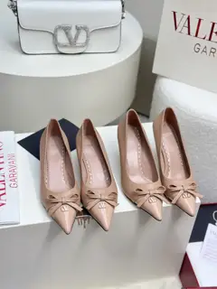 Valentino Small V-buckle bowknot patchwork design high heels