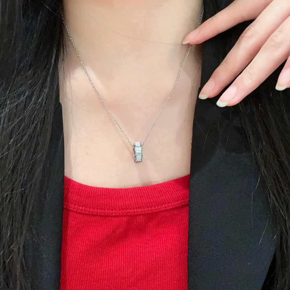 Bvlgari necklace