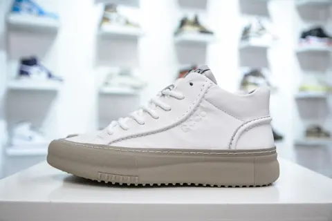 ECCO mid-high top popular model thick sole heightening cool sneakers street fashion casual