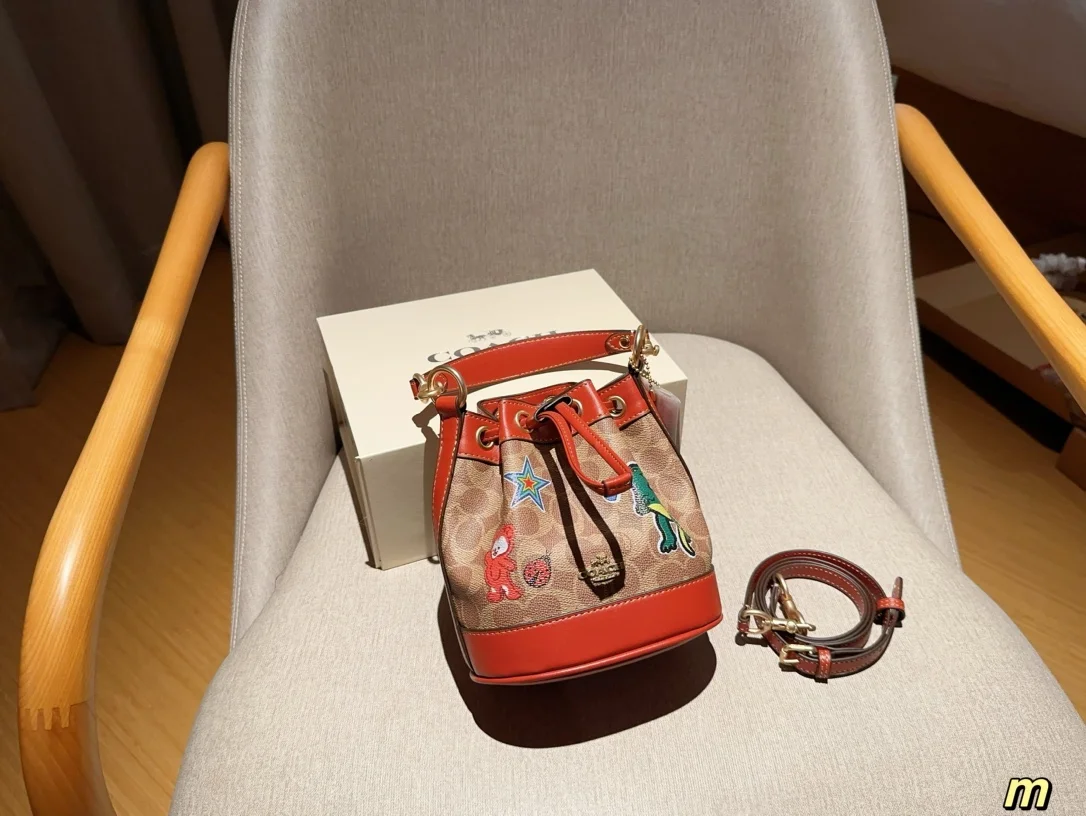 COACH Bucket Bag