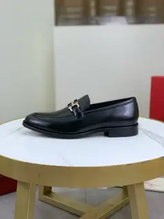 Salvatore Ferragamo business formal leather shoes