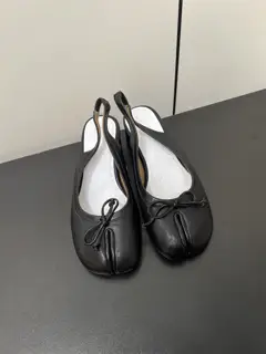 Maison Margiela mm6 retro bow split toe mid-heeled sandals