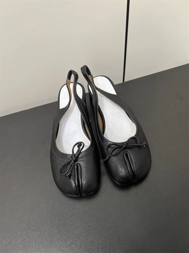 Maison Margiela mm6 retro bow split toe mid-heeled sandals