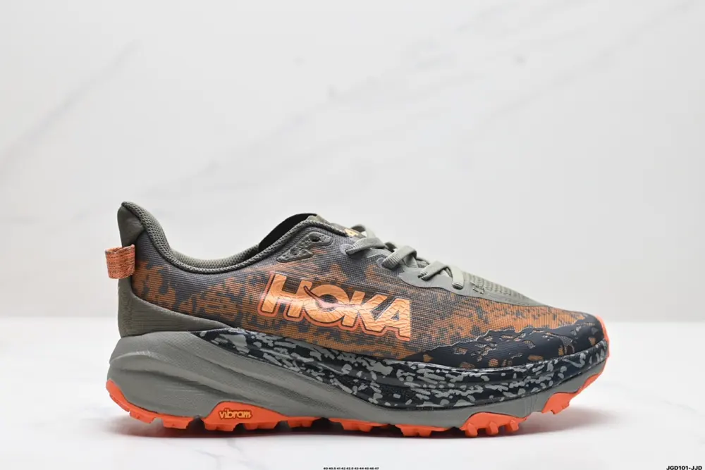 The HOKA brand comes from the Maori language of New Zealand. HOKA means earth 1147791
