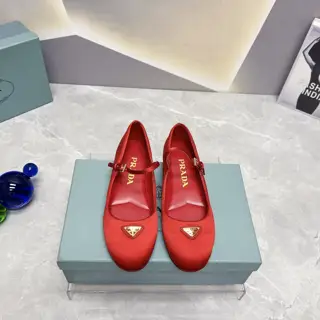 Prada’s latest spring and summer fashion shoes series