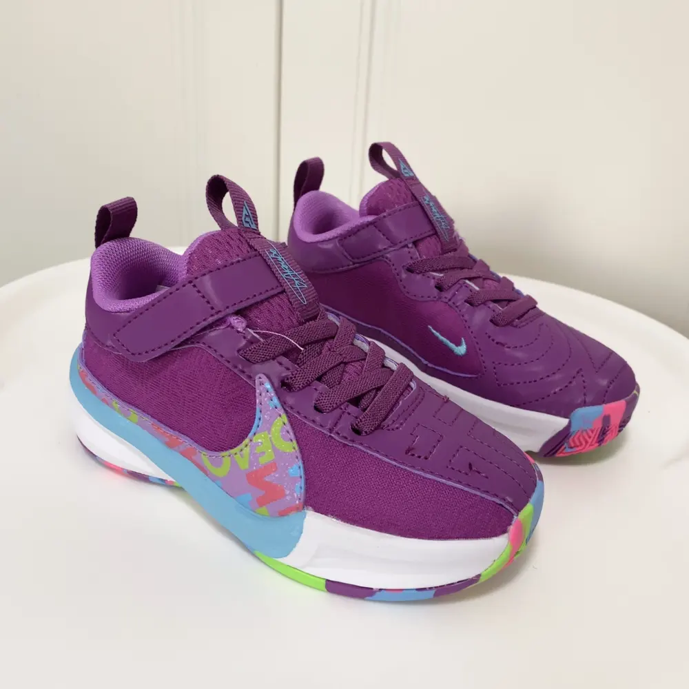 Nike FREAK5 Antetokounmpo’s shock-absorbing basketball shoes